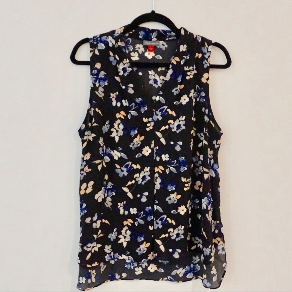 Vince Camuto Floral Top